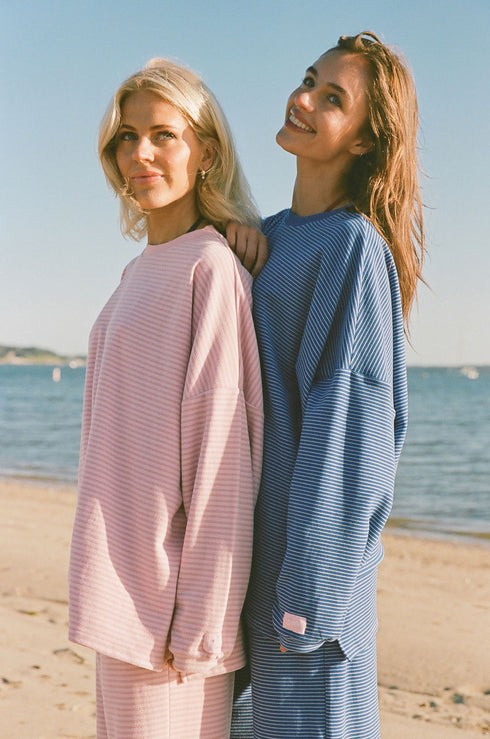 Road Trip Pullover // Mono Pink