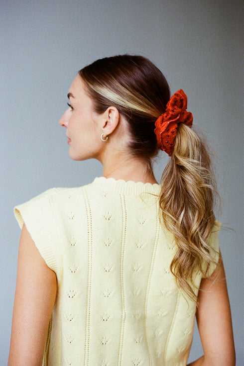 Eyelet Scrunchie // Sunset