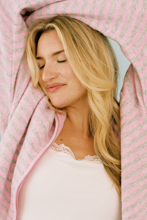 Club Cute Zip Up // Cloud Pink