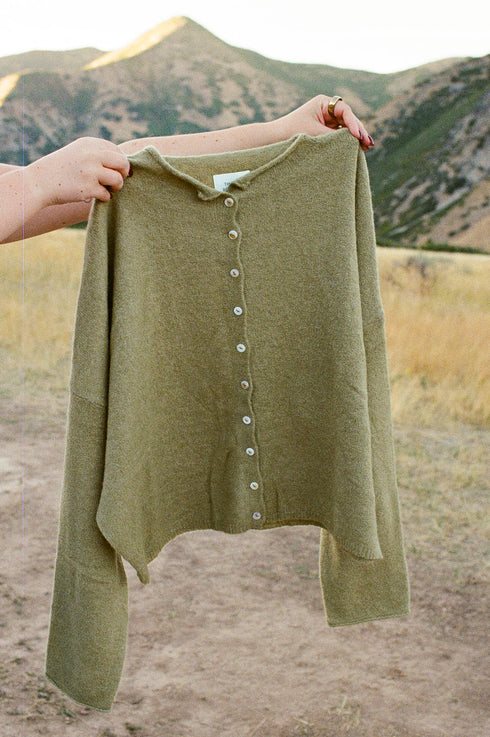 Coco Cutie Cardigan // Crisp