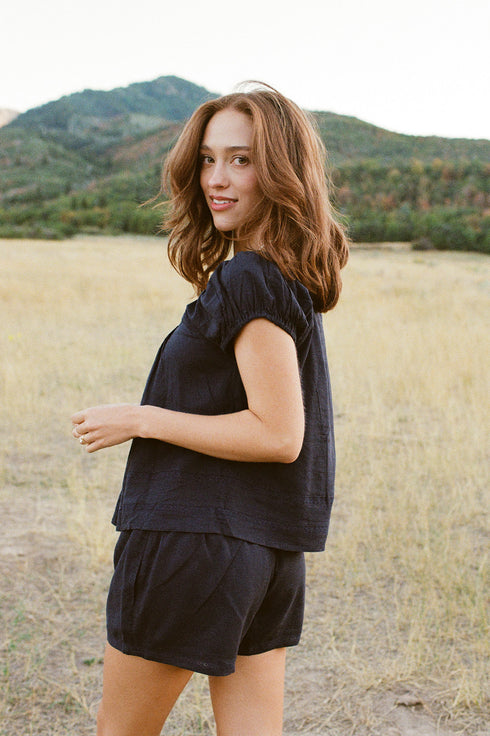 Nellie Short // Midnight