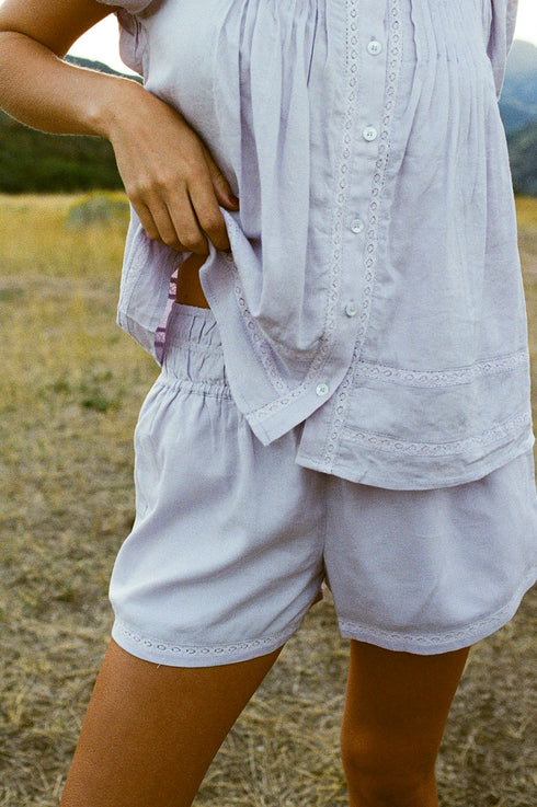 Nellie Short // Lilac