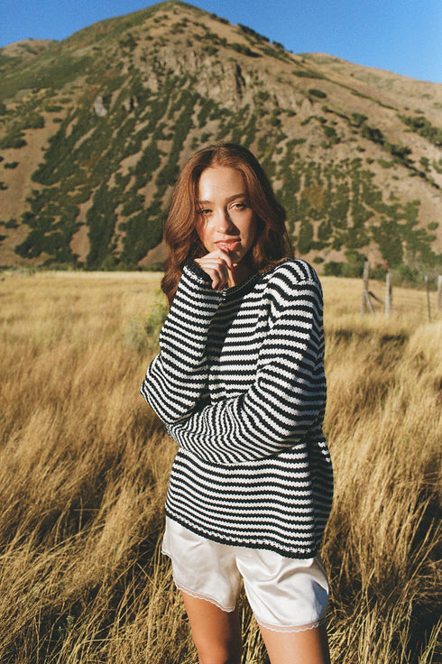 Cinny Sweater // Navy