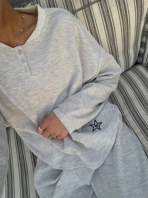 Weekend Waffle Pullover // Heather