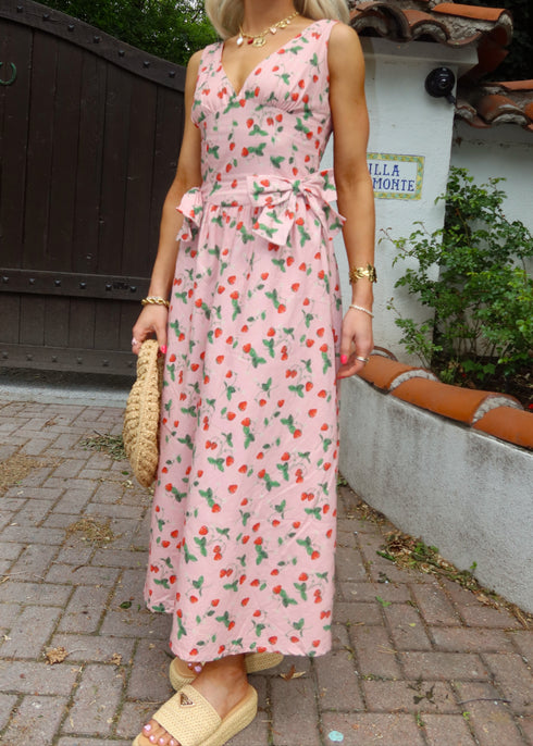 Berry Blooms Dress // Pink