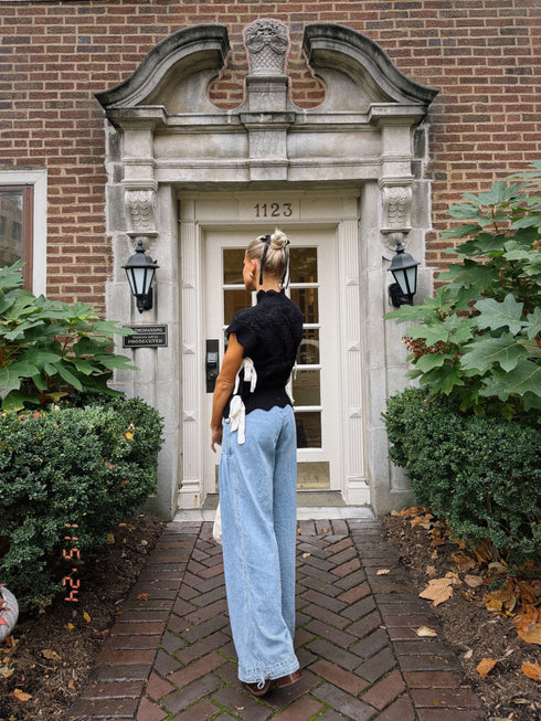 Bow Babe Sweater Top// Black *RESTOCKED*