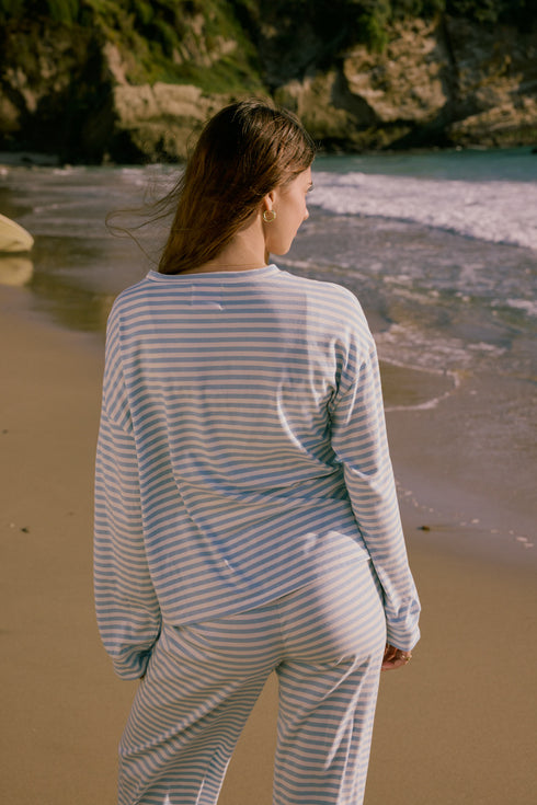 Sunny Club Pullover // Sky