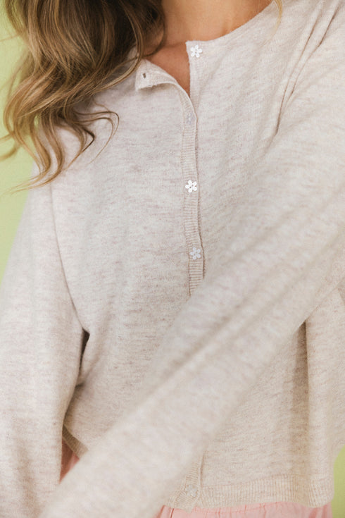 Bloomie Cardigan // Oat