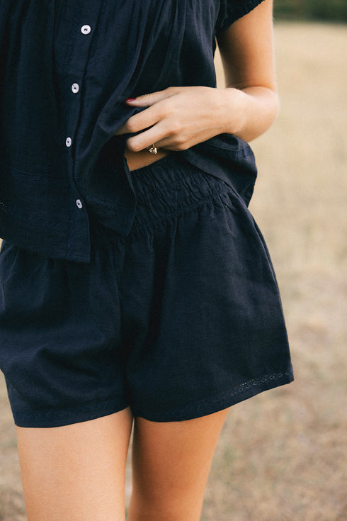 Nellie Short // Midnight