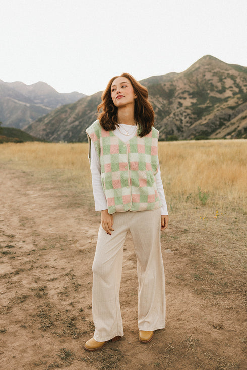 Market Mornings Vest // Sage