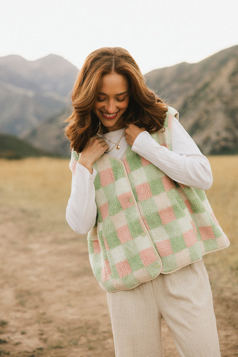 Market Mornings Vest // Sage
