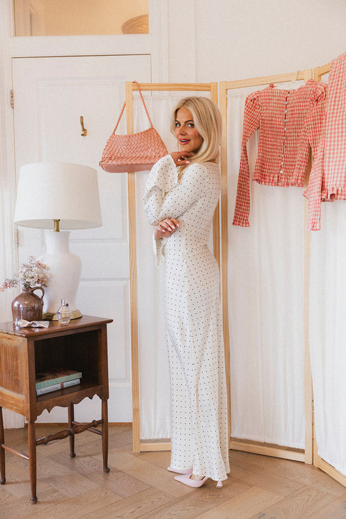 Dreamgirl Dress // Dove Dottie