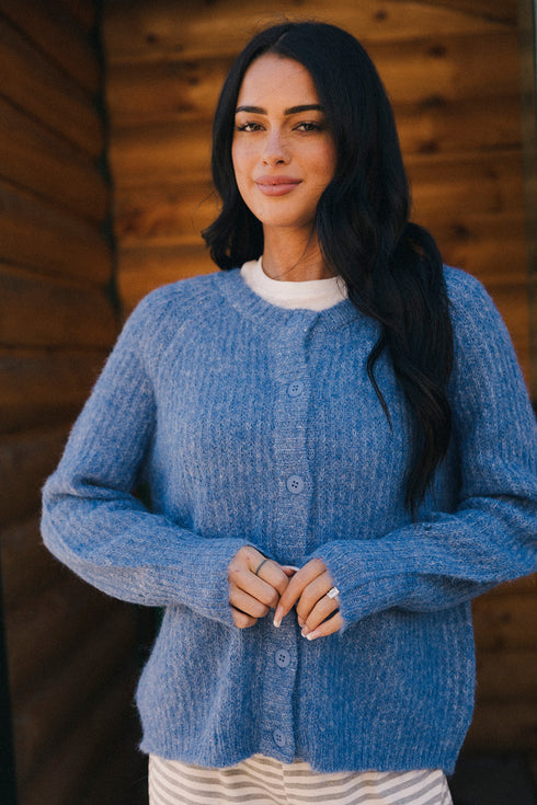 Alpine Cardigan // Blue