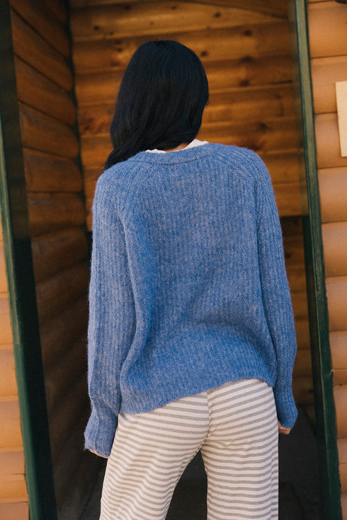 Alpine Cardigan // Blue