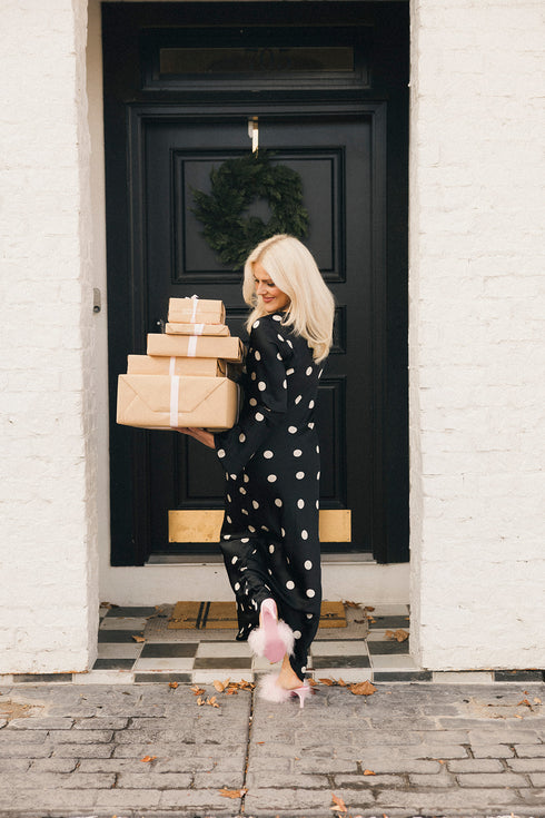 Dottie Darling Dress // Black