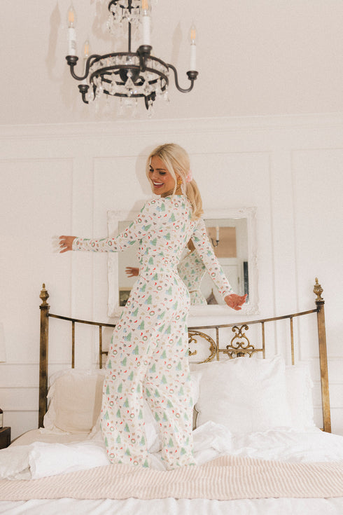 Noel Top // Holly Jolly