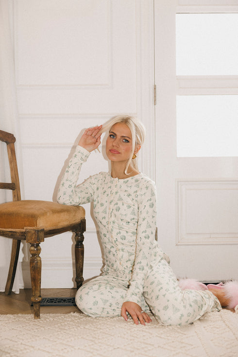 Angel Cardi // Wonderland