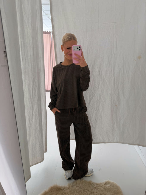 Sunny Stripe Pullover // Espresso *PREORDER*