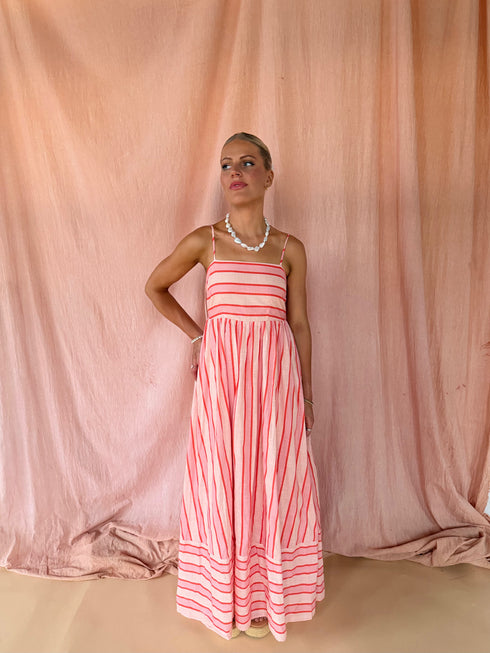 Beachtown Dress