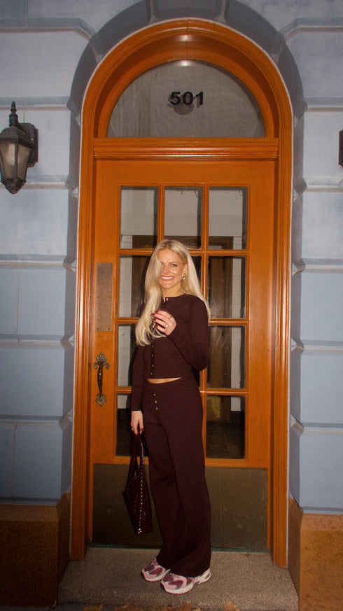 The Easy Peasy Pant // Chocolate