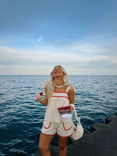 Malibu Magic Set // Cream