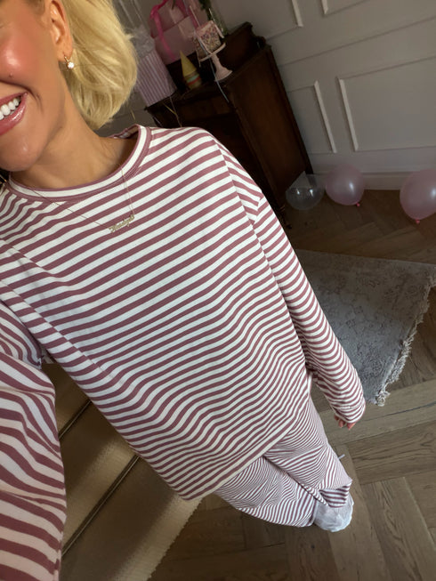 Sunny Club Pullover // Rosewood