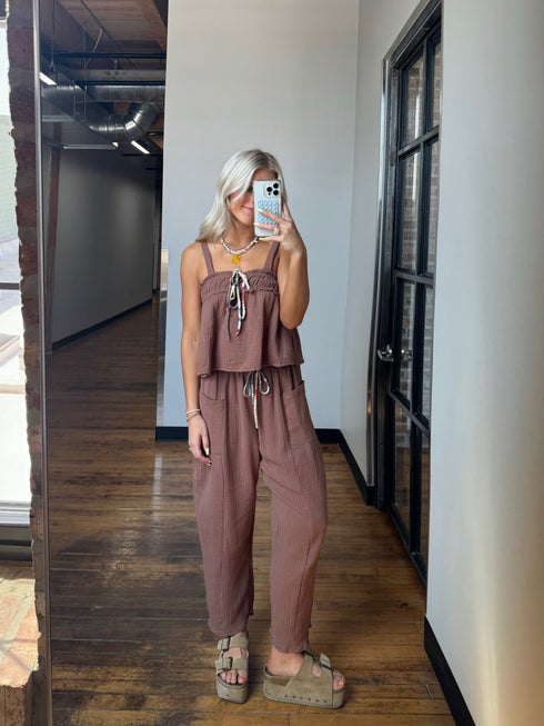 Picnic Princess Pant// Brown