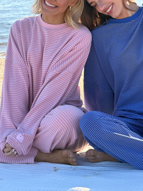 Road Trip Pullover // Mono Pink