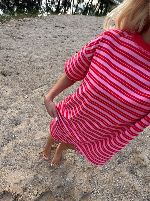 Lakeside Tee // Cherry