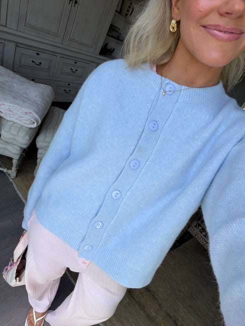 Honey Club Cardigan // Powder