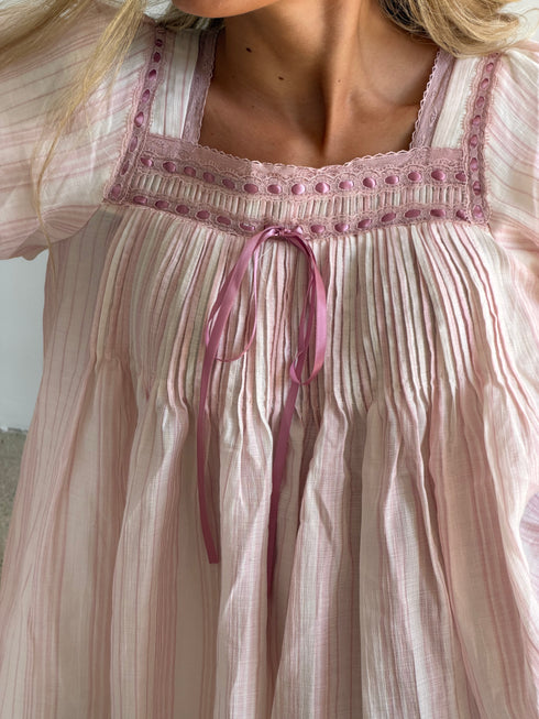 Flutter Top // Blush