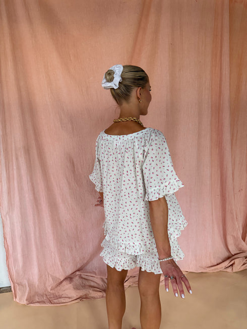 On Holiday Short // Peony *PREORDER 8.15*