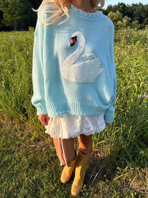 Heirloom Swan Knit // Sky