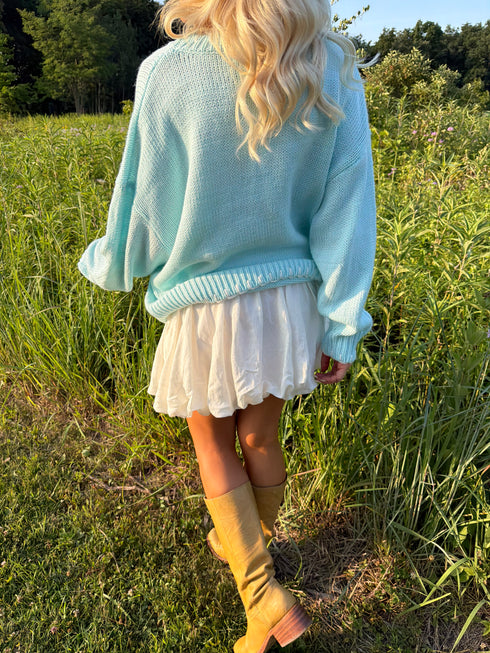 Heirloom Swan Knit // Sky