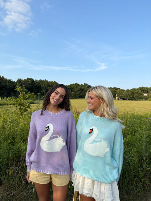 Heirloom Swan Knit // Lilac