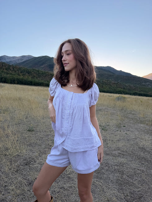 Nellie Short // Lilac