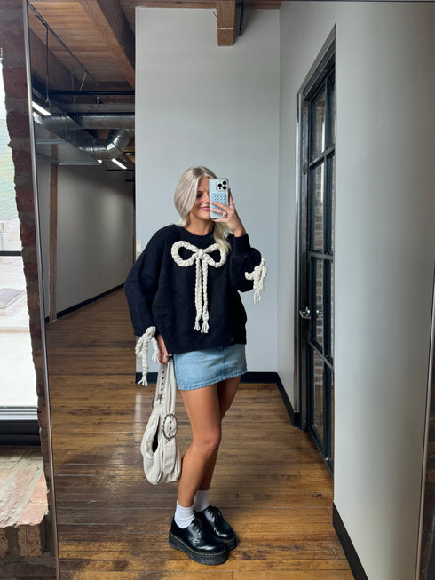 Ribbons & Lace Bow Sweater // Black