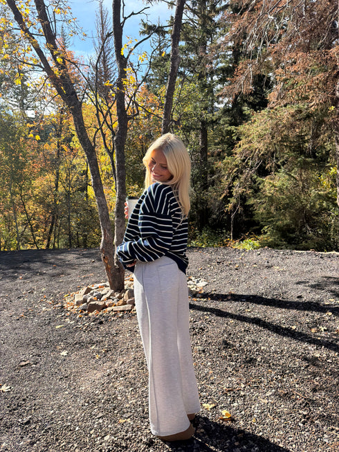 Canyon Mockneck // Navy