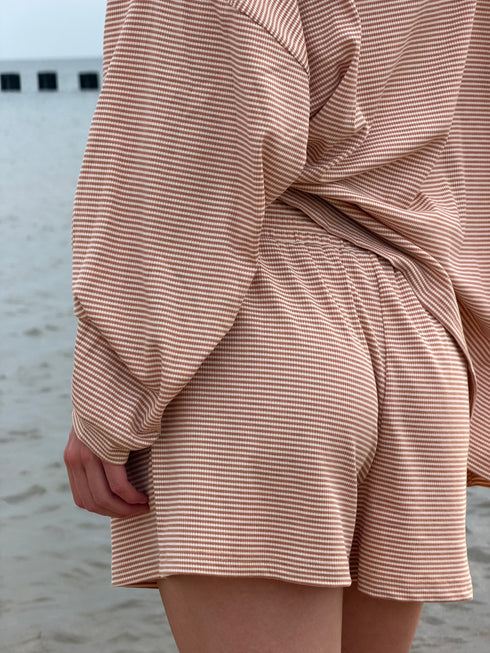 Saturdays Short // Pastel