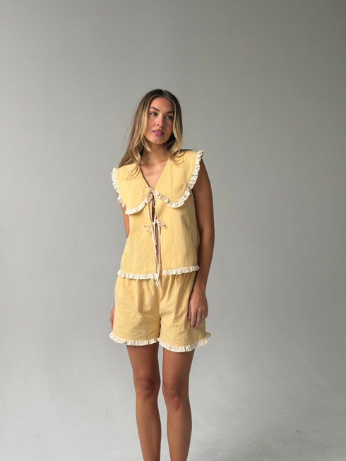 Slow Days Shorts // Honey