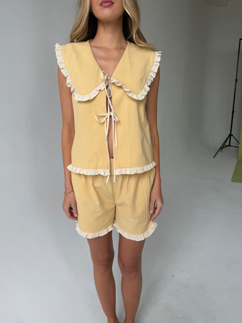 Slow Days Shorts // Honey