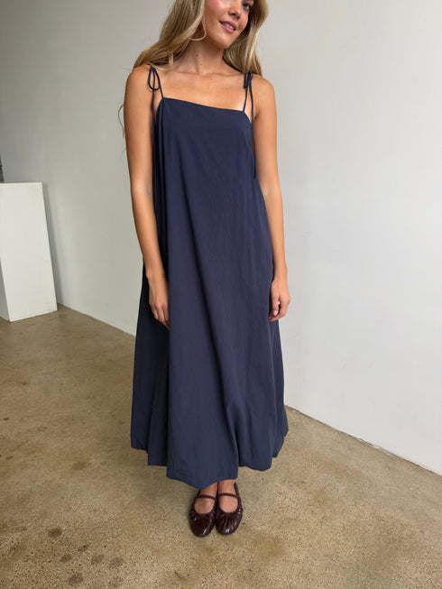 Sophia Dress // Navy