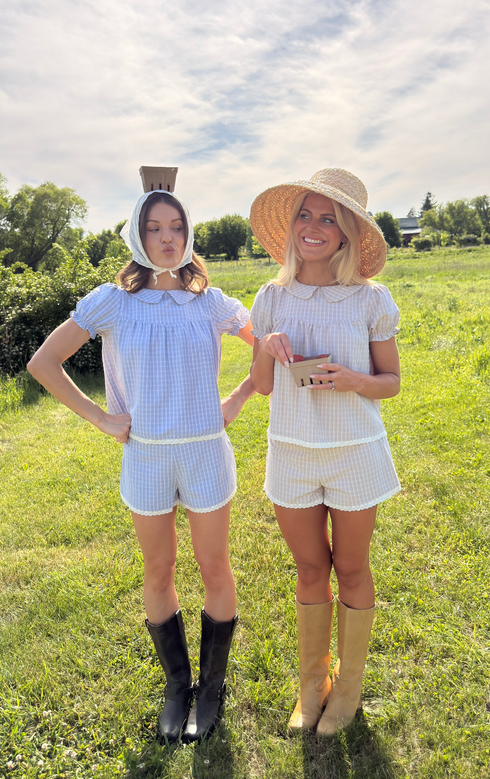 Berry Girl Short // Oat