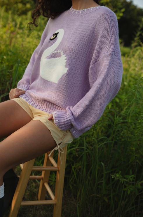 Heirloom Swan Knit // Lilac