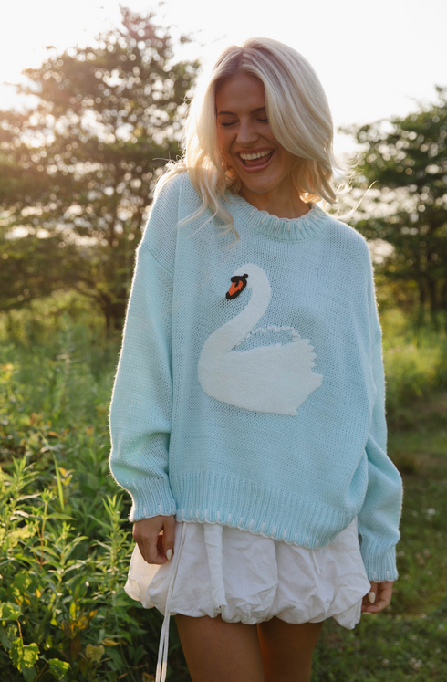 Heirloom Swan Knit // Sky