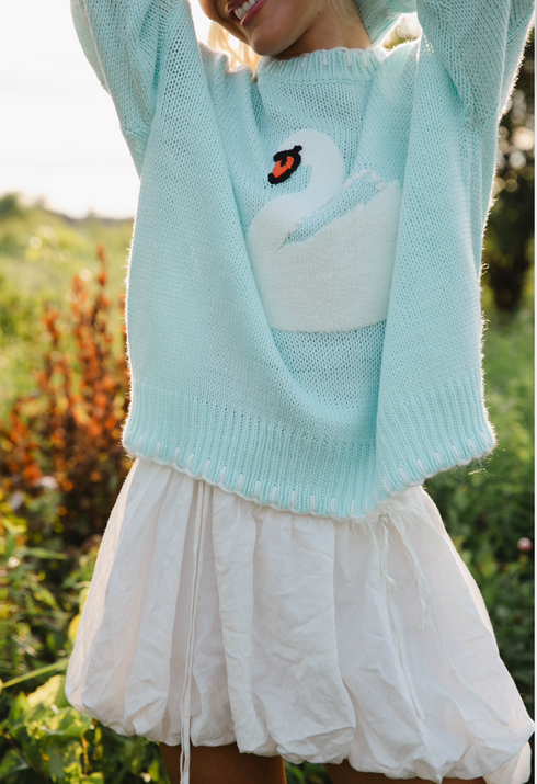 Heirloom Swan Knit // Sky