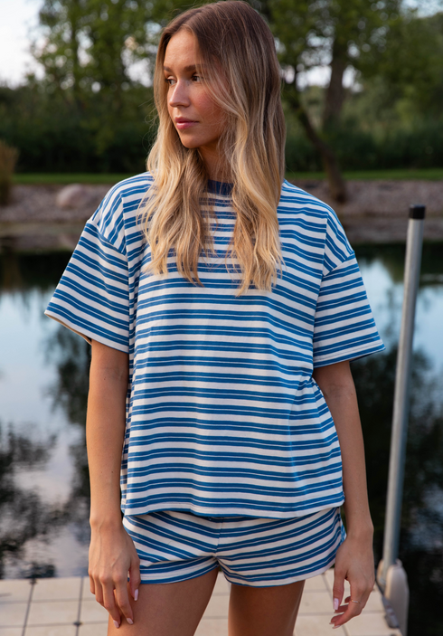 Lakeside Tee // Tide