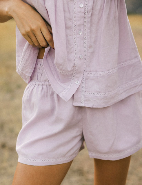 Nellie Short // Lilac