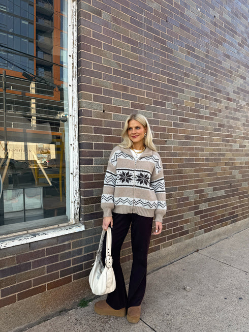 Mountain Mems Cardigan