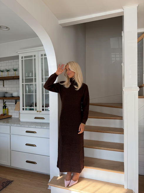 Isabel Sweater Dress // Cocoa